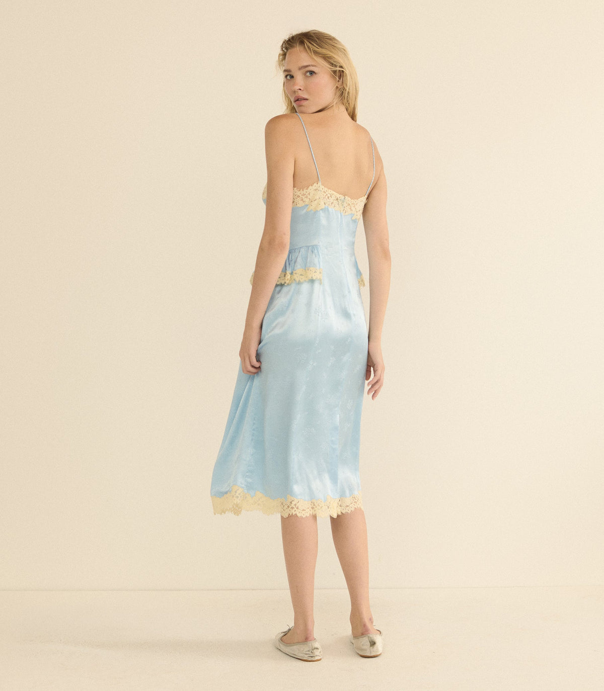Lise Dress in Forget Me Not - view 6