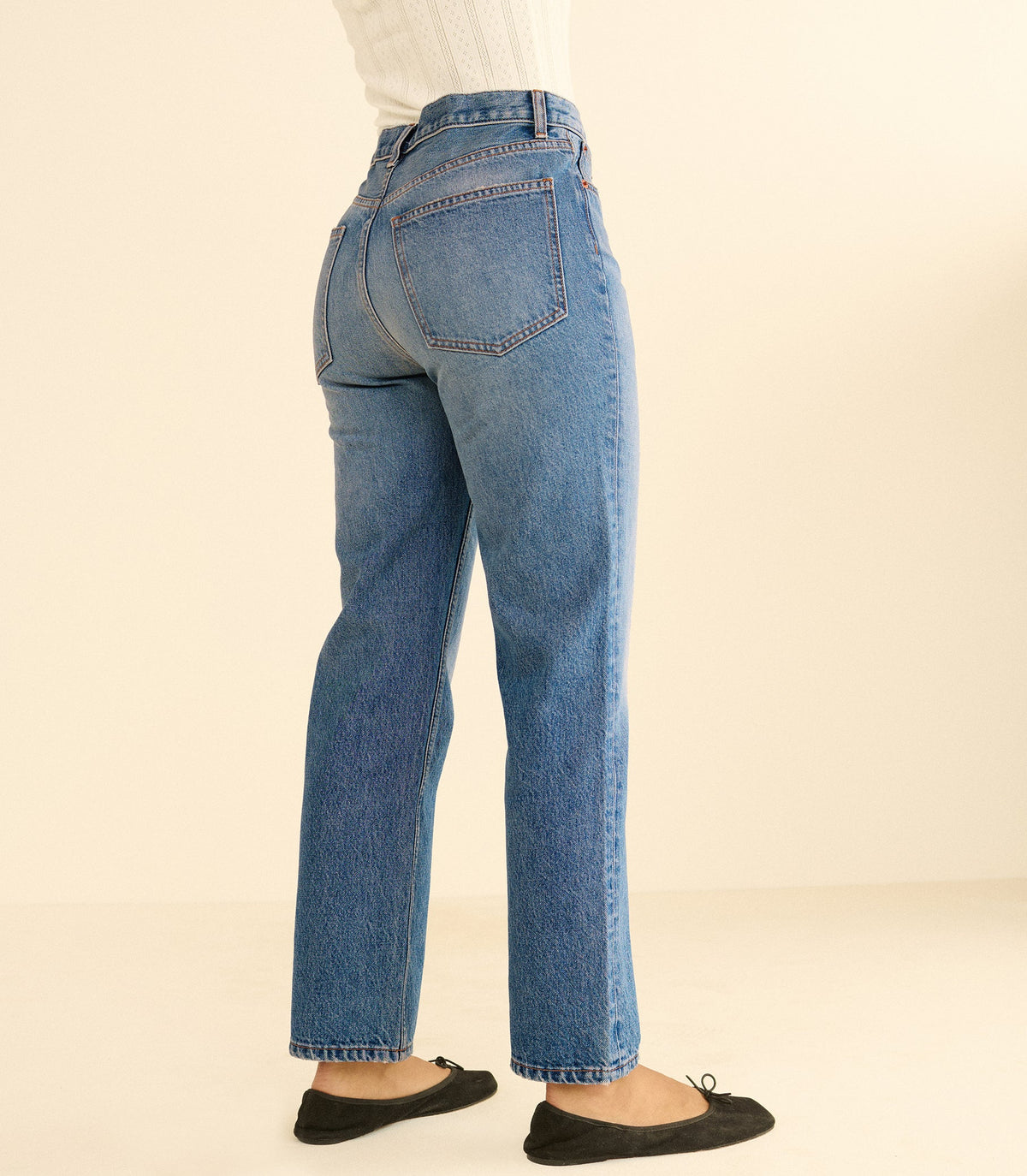 Diana Crop Jean in Geneve Wash - view 3