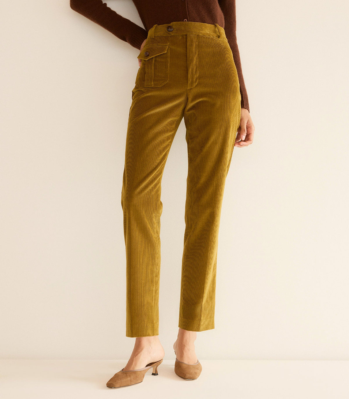 Hartfield Pant in French Olive - view 1