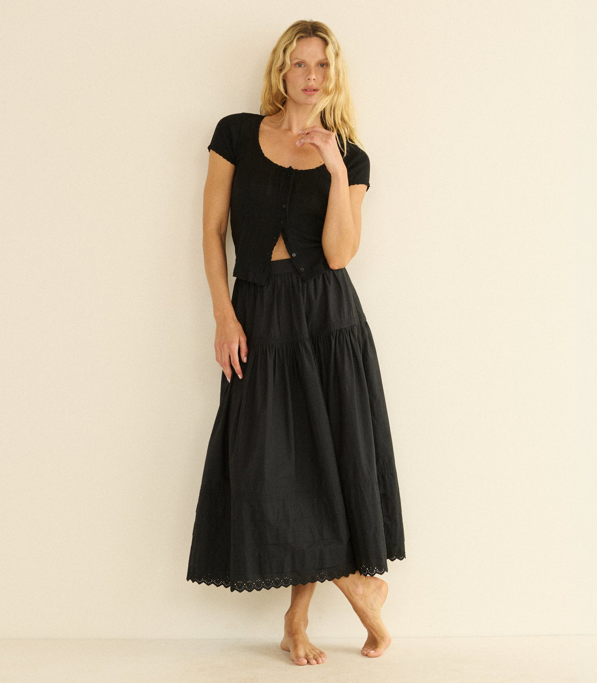 Lara Tee in Black - view 4