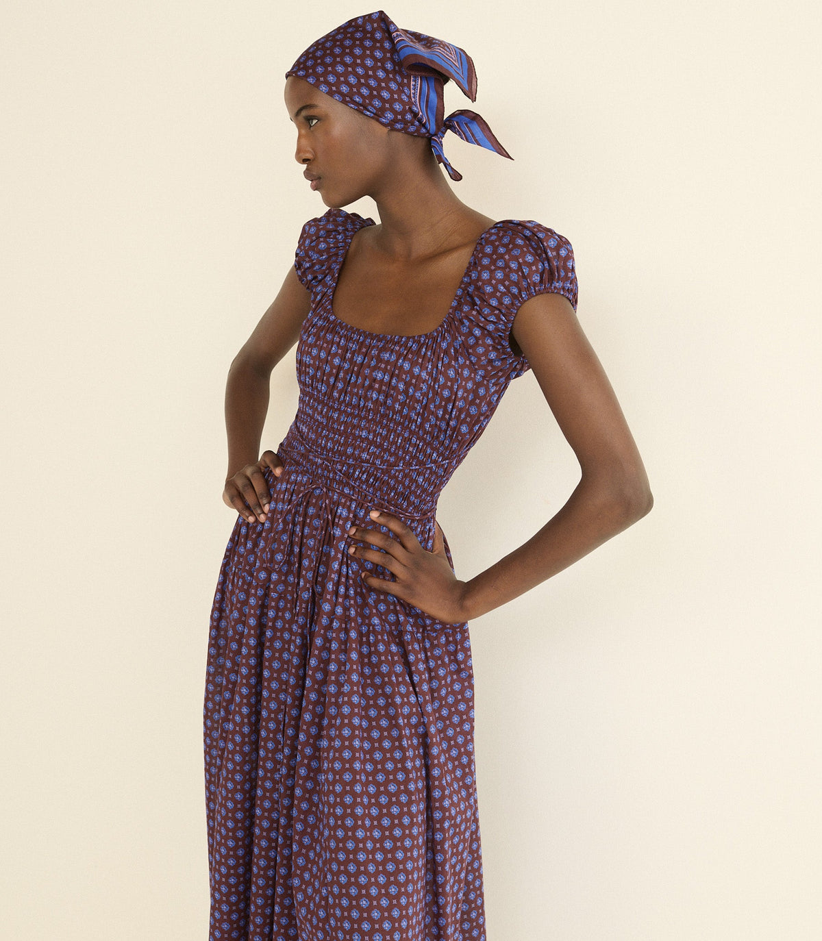 Quinelle Dress in Menorca Foulard - view 9